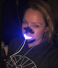Load image into Gallery viewer, The Award Winning SNOW Teeth Whitening™ System
